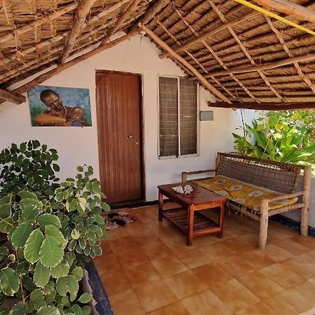 Caveman Lodge 基济姆卡济 外观 照片