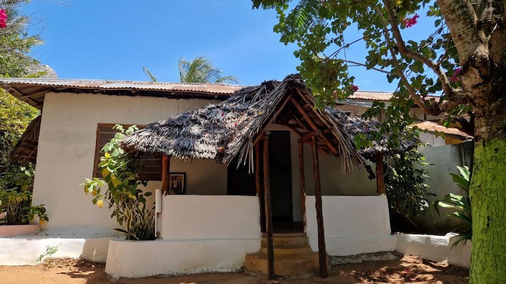 Caveman Lodge 基济姆卡济 外观 照片